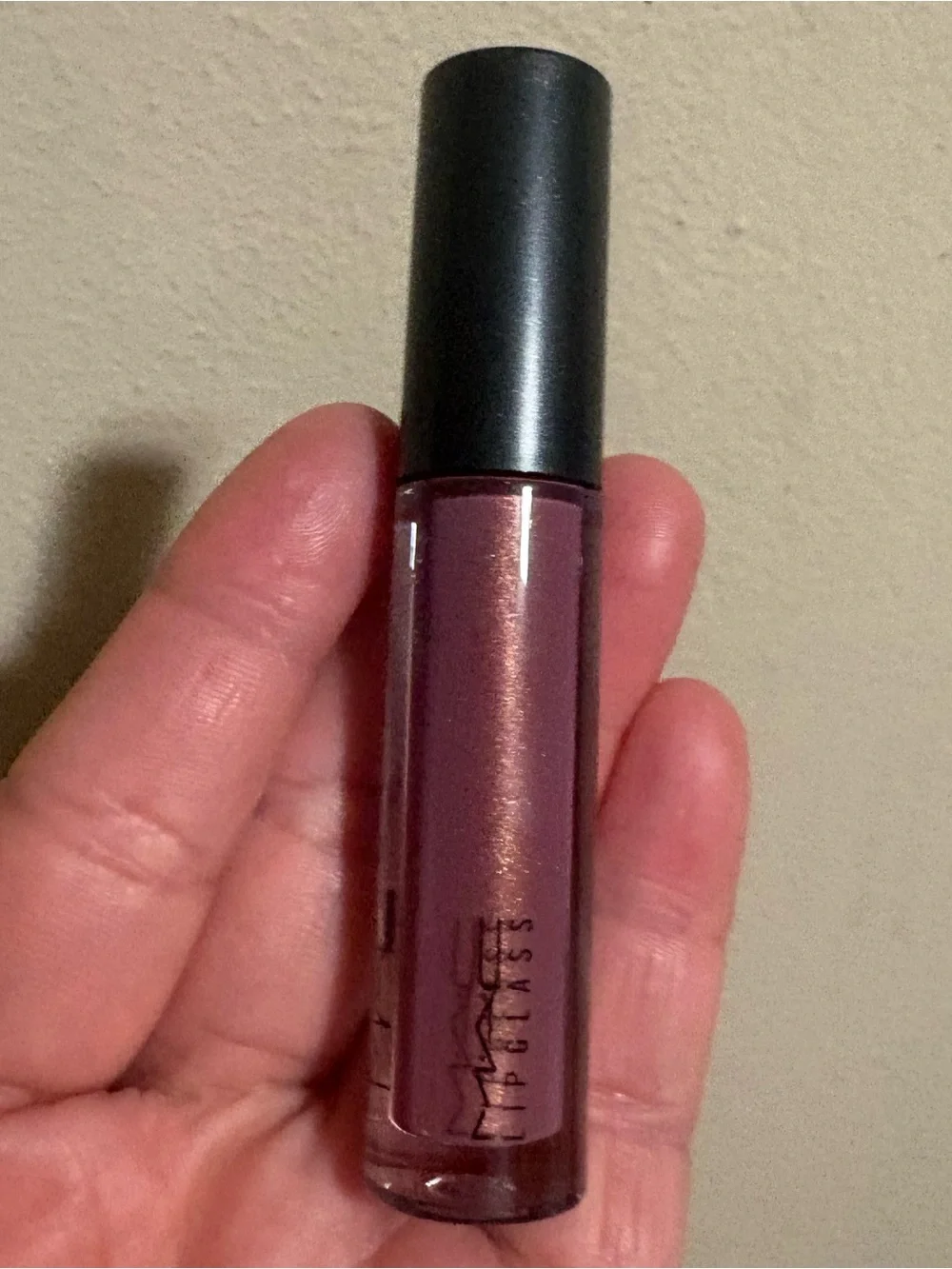 MAC Cosmetics Lipglass Lip Gloss - 312 LOVE CHILD Brand New Never Used.